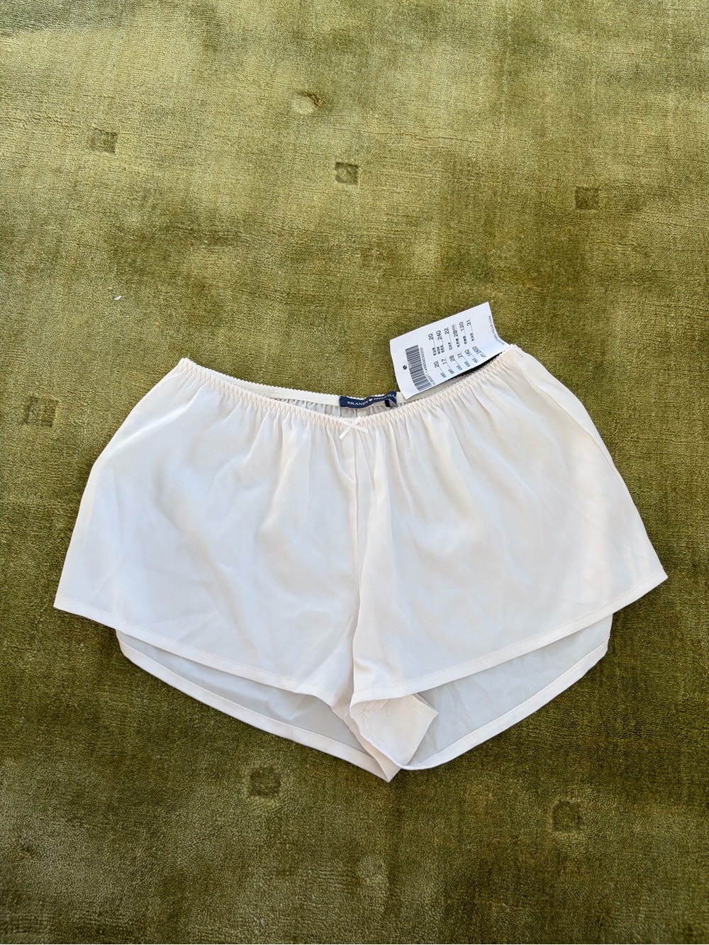 Brandy Melville satin shorts ivory/ white